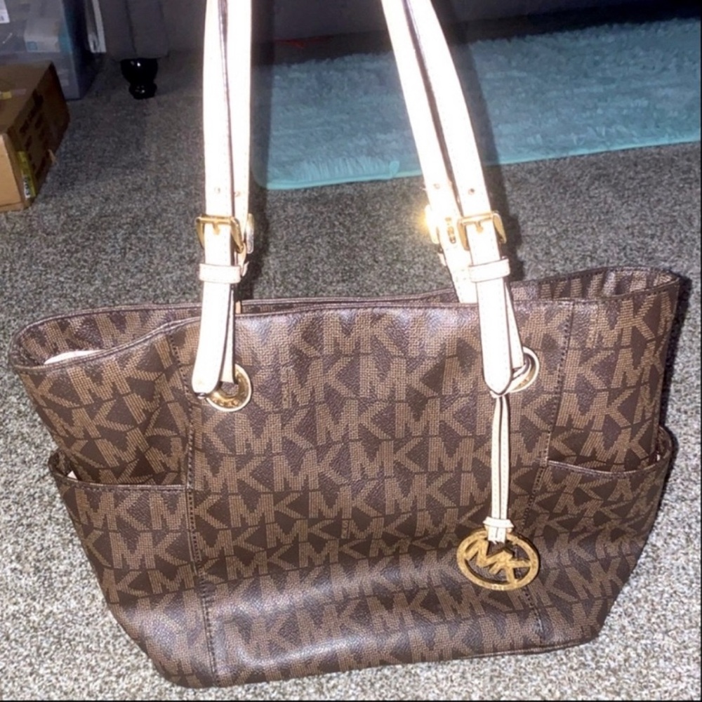 Authentic MICHAEL KORS PURSE